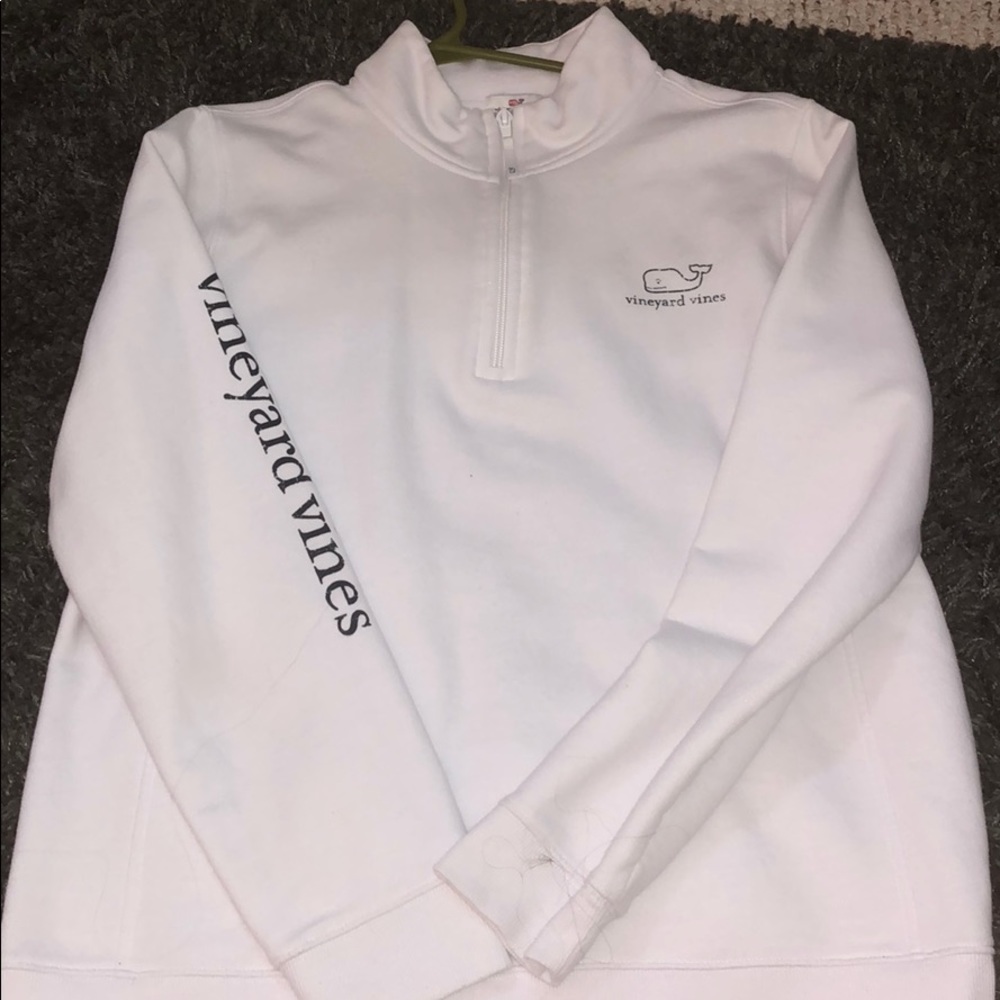 Vineyard vines sheep shirt